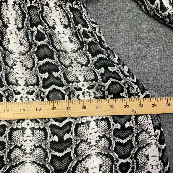 NEW EXPRESS Chiffon Snakeskin Dress V Neck Size Large - Picture 6 of 11